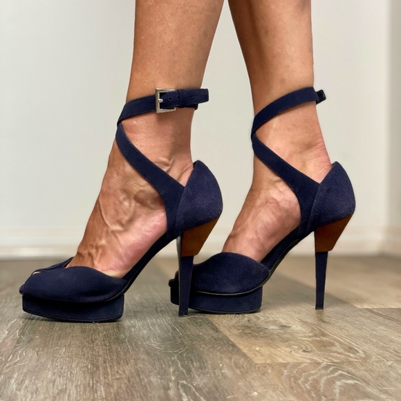 Never been worn Navy blue Prada Heels - Picture 2 of 8